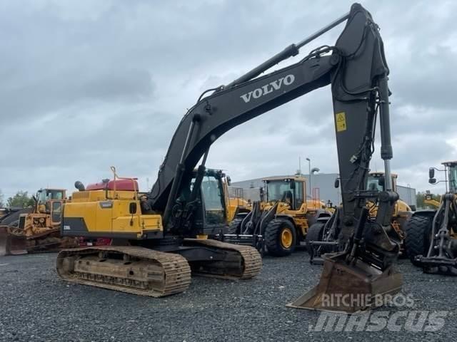Volvo EC300DL Vikšriniai ekskavatoriai