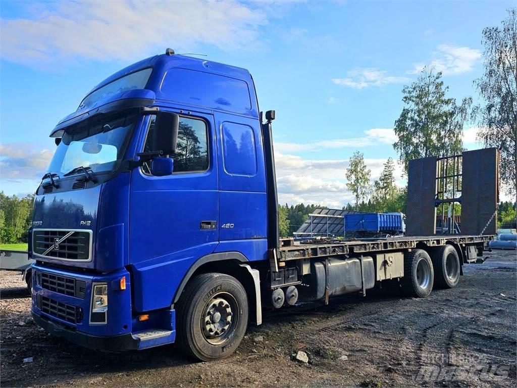 Volvo FH12 6x2 Platformos/ Pakrovimas iš šono