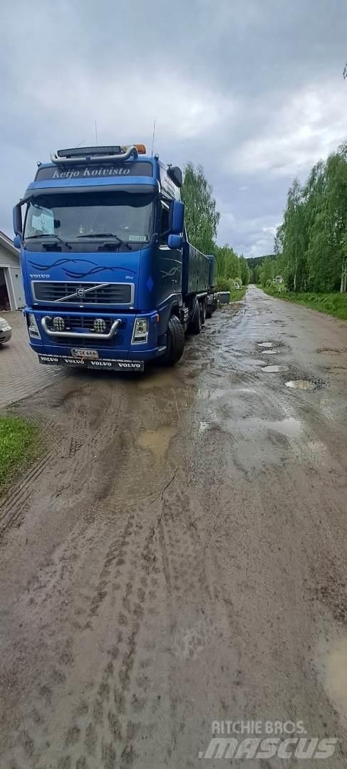 Volvo FH13 Savivarčių priekabų vilkikai