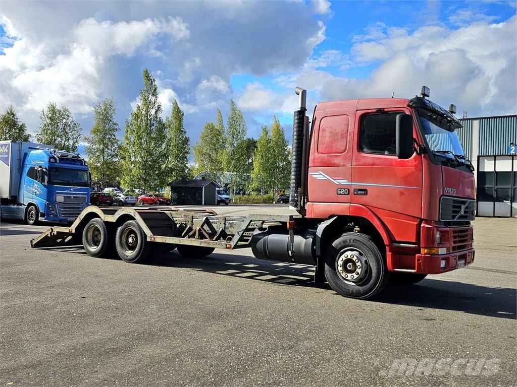 Volvo FH16 6X2 Miško mašinų transportavimo sunkvežimiai