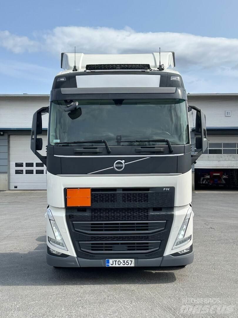 Volvo FH500TC 6x4 Naudoti vilkikai