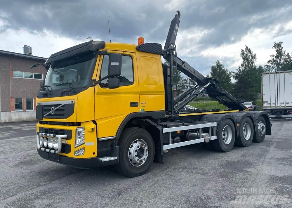 Volvo FM 8X4 -12 Sunkvežimiai su keliamuoju kabliu