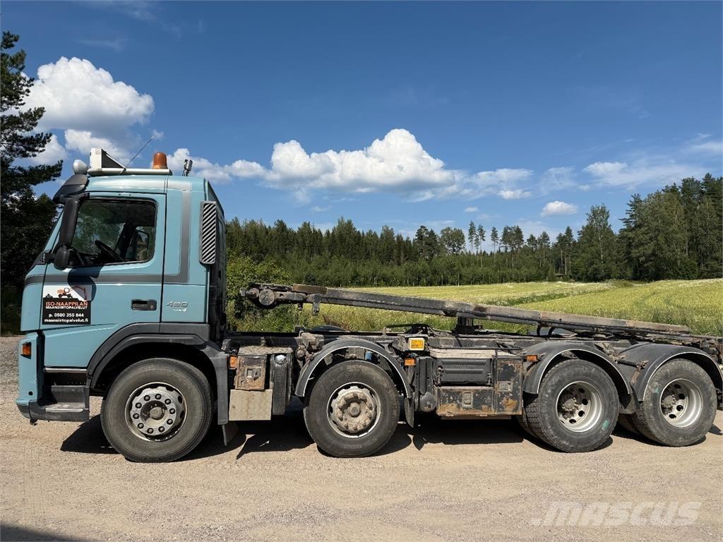 Volvo FM480 8x4 Sunkvežimiai su keliamuoju kabliu