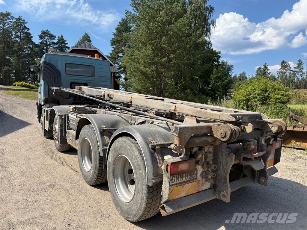 Volvo FM480 8x4 Sunkvežimiai su keliamuoju kabliu