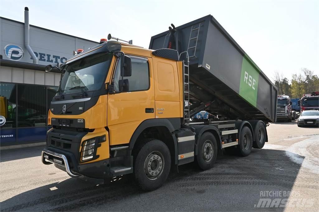 Volvo FMX540 8x4 Sunkvežimiai su keliamuoju kabliu