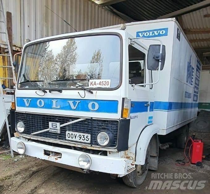 Volvo huoltoauto Sunkvežimiai su dengtu kėbulu