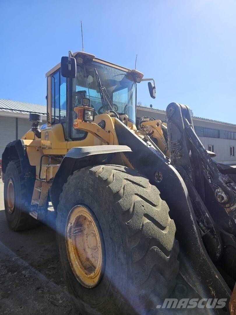 Volvo L 120G Naudoti ratiniai krautuvai