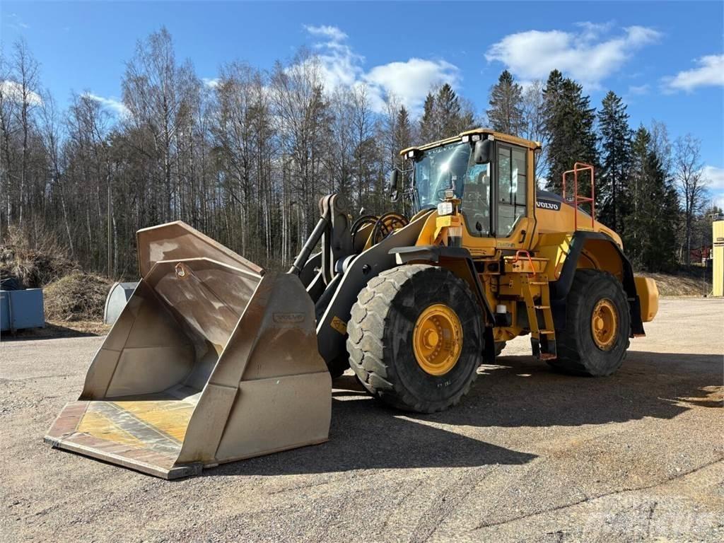 Volvo L 180 H Naudoti ratiniai krautuvai