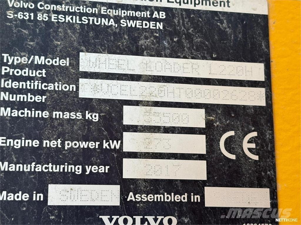 Volvo L 220 H Naudoti ratiniai krautuvai