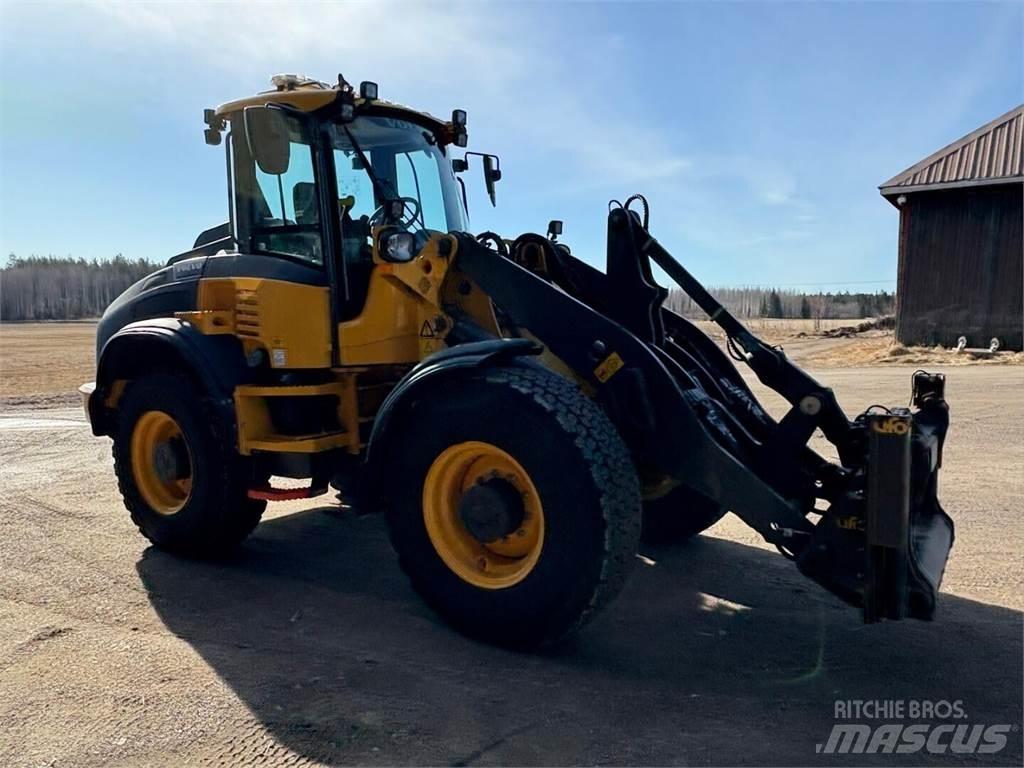 Volvo L 50 H S Naudoti ratiniai krautuvai