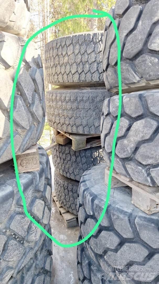 Volvo L 90 C Naudoti ratiniai krautuvai