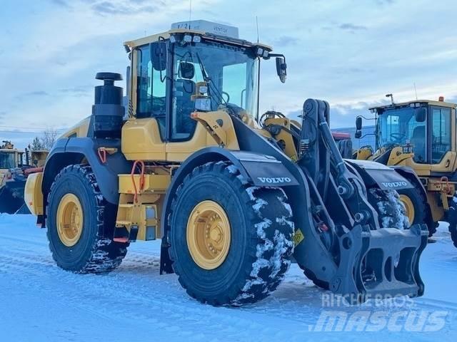 Volvo L110H Naudoti ratiniai krautuvai