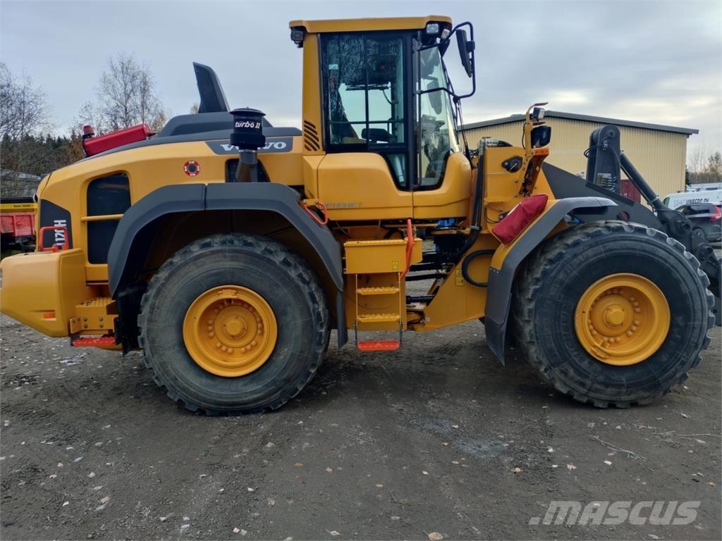 Volvo L120H Naudoti ratiniai krautuvai