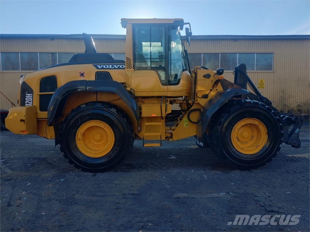 Volvo L120H Naudoti ratiniai krautuvai