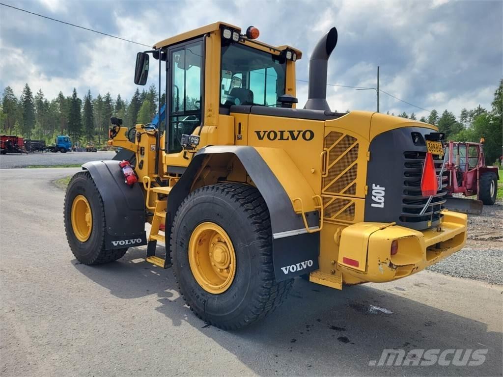 Volvo L60F Naudoti ratiniai krautuvai