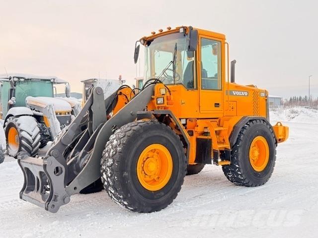 Volvo L70D Naudoti ratiniai krautuvai