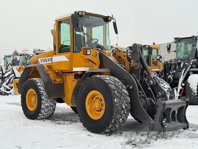 Volvo L90E Naudoti ratiniai krautuvai