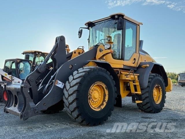 Volvo L90H Naudoti ratiniai krautuvai