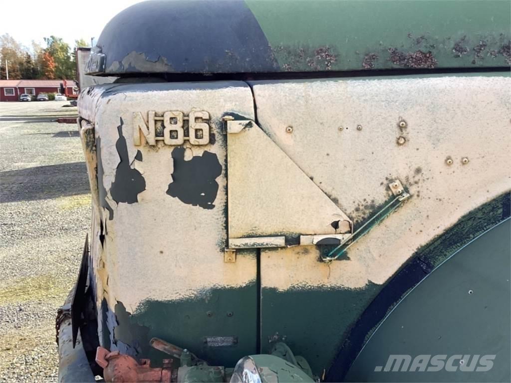 Volvo N 86 Platformos/ Pakrovimas iš šono