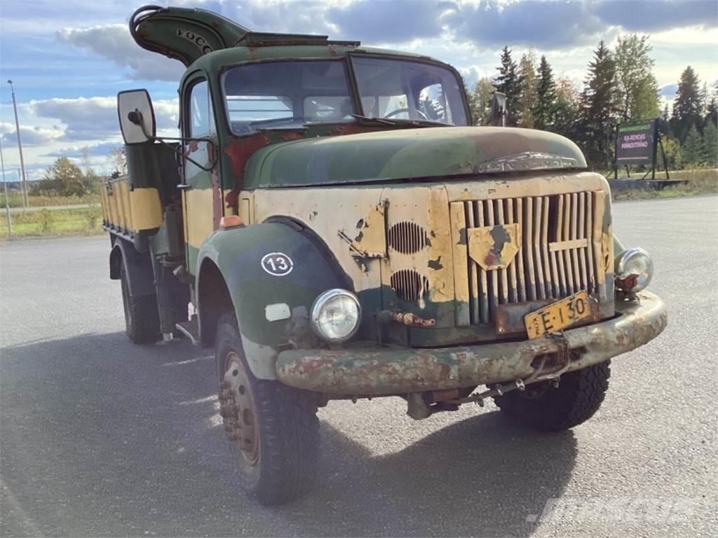Volvo N 86 Platformos/ Pakrovimas iš šono