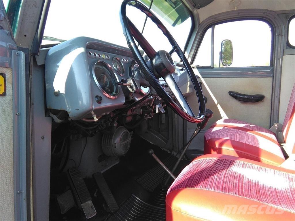 Volvo N 86 Platformos/ Pakrovimas iš šono