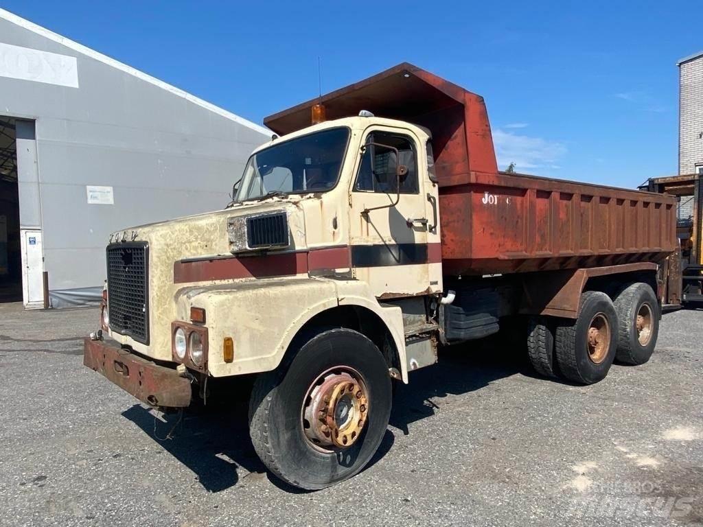 Volvo N12 6x4 Savivarčių priekabų vilkikai