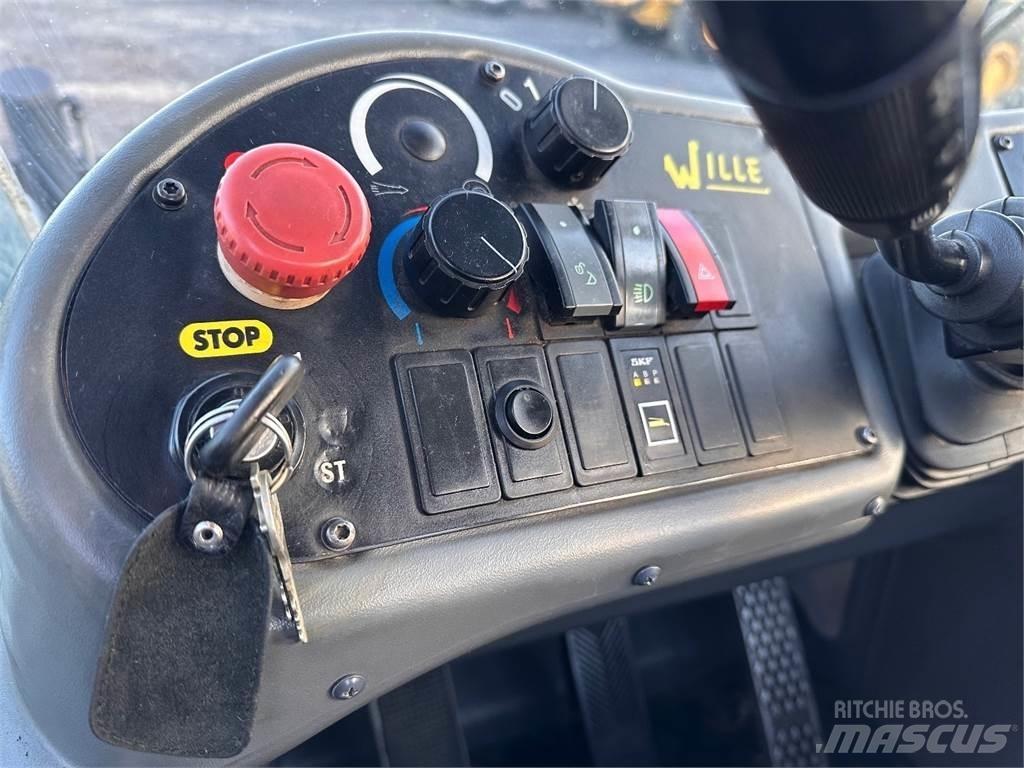Wille 455B Naudoti ratiniai krautuvai