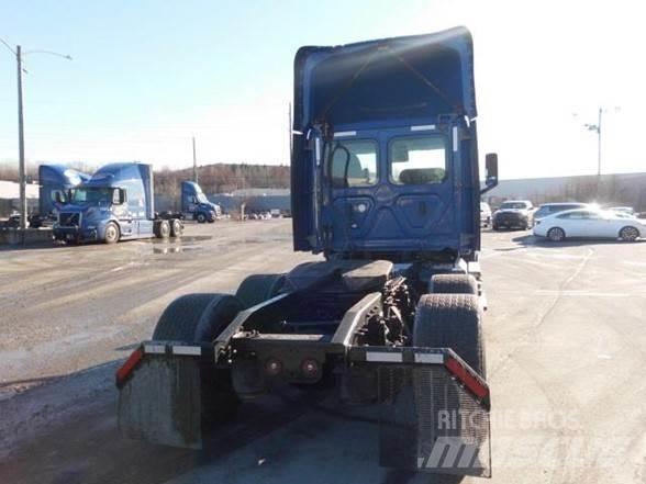 Freightliner CASCADIA 116 Naudoti vilkikai