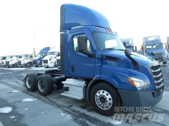 Freightliner CASCADIA 116 Naudoti vilkikai