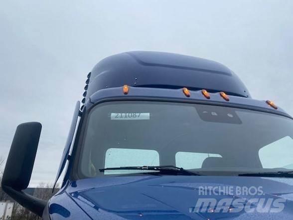 Freightliner CASCADIA 116 Naudoti vilkikai