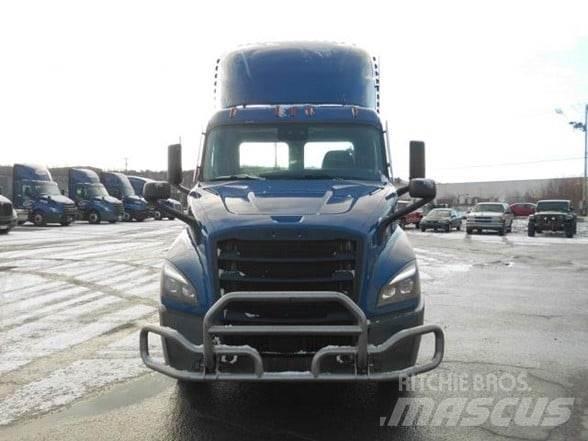 Freightliner CASCADIA 116 Naudoti vilkikai