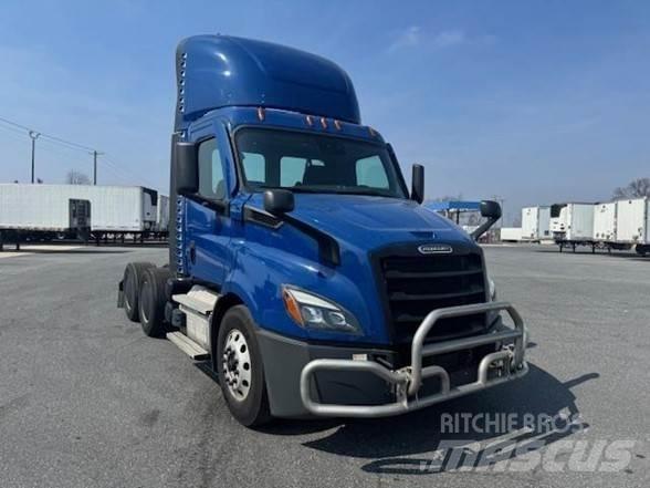 Freightliner CASCADIA 116 Naudoti vilkikai