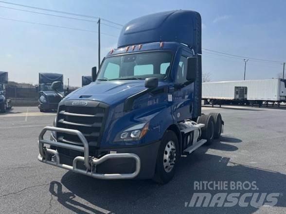 Freightliner CASCADIA 116 Naudoti vilkikai