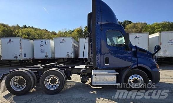 Freightliner CASCADIA 116 Naudoti vilkikai