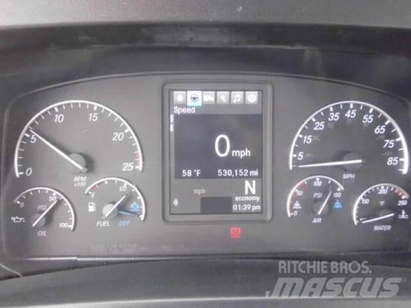 Freightliner CASCADIA 116 Naudoti vilkikai