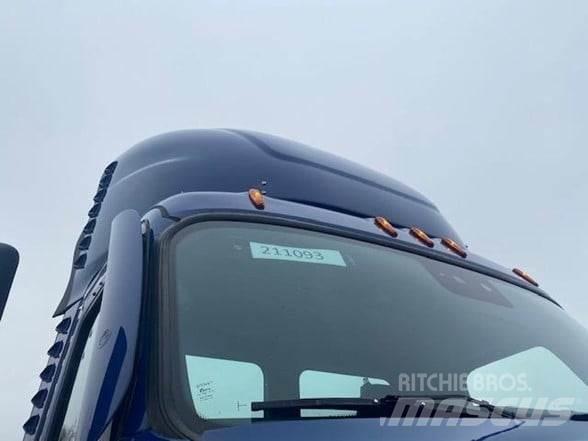 Freightliner CASCADIA 116 Naudoti vilkikai