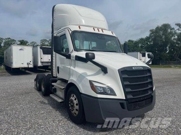 Freightliner CASCADIA 116 Naudoti vilkikai