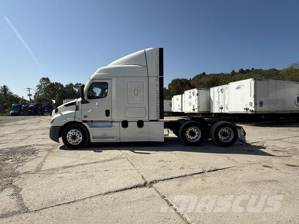 Freightliner CASCADIA 116 Naudoti vilkikai