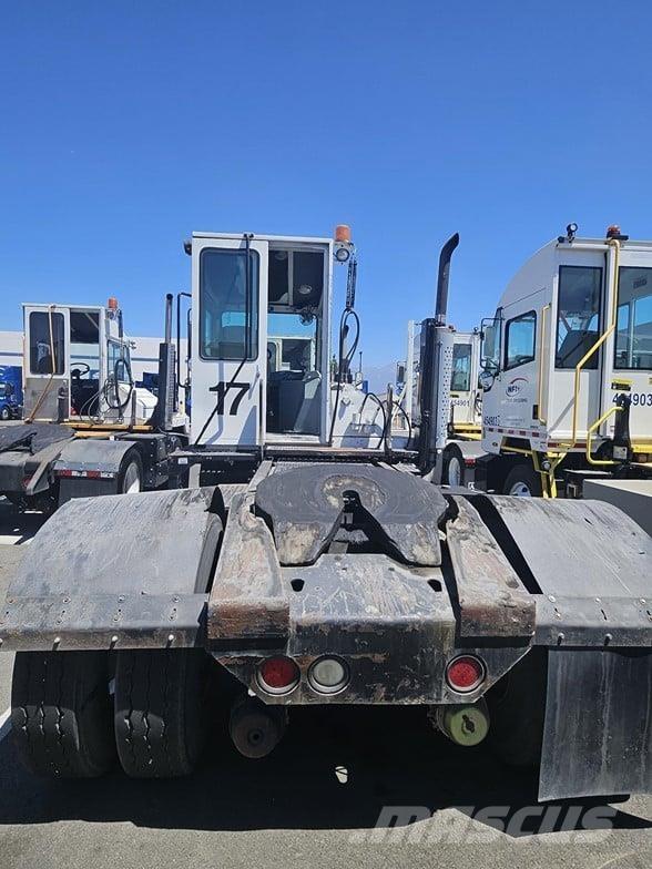 Kalmar OTTAWA 4X2 OFF-ROAD Naudoti terminalų vilkikai