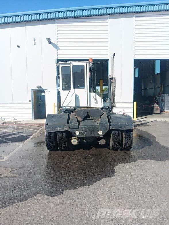 Kalmar OTTAWA 4X2 OFF-ROAD Naudoti terminalų vilkikai