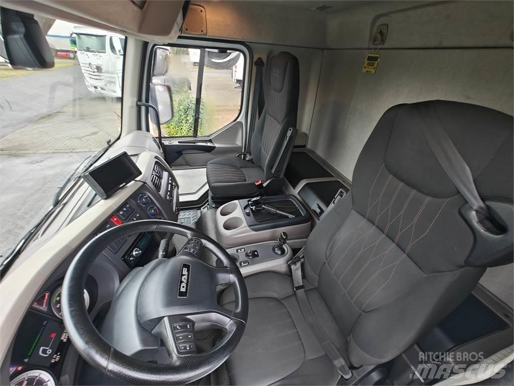 DAF LF290 Sunkvežimiai su dengtu kėbulu