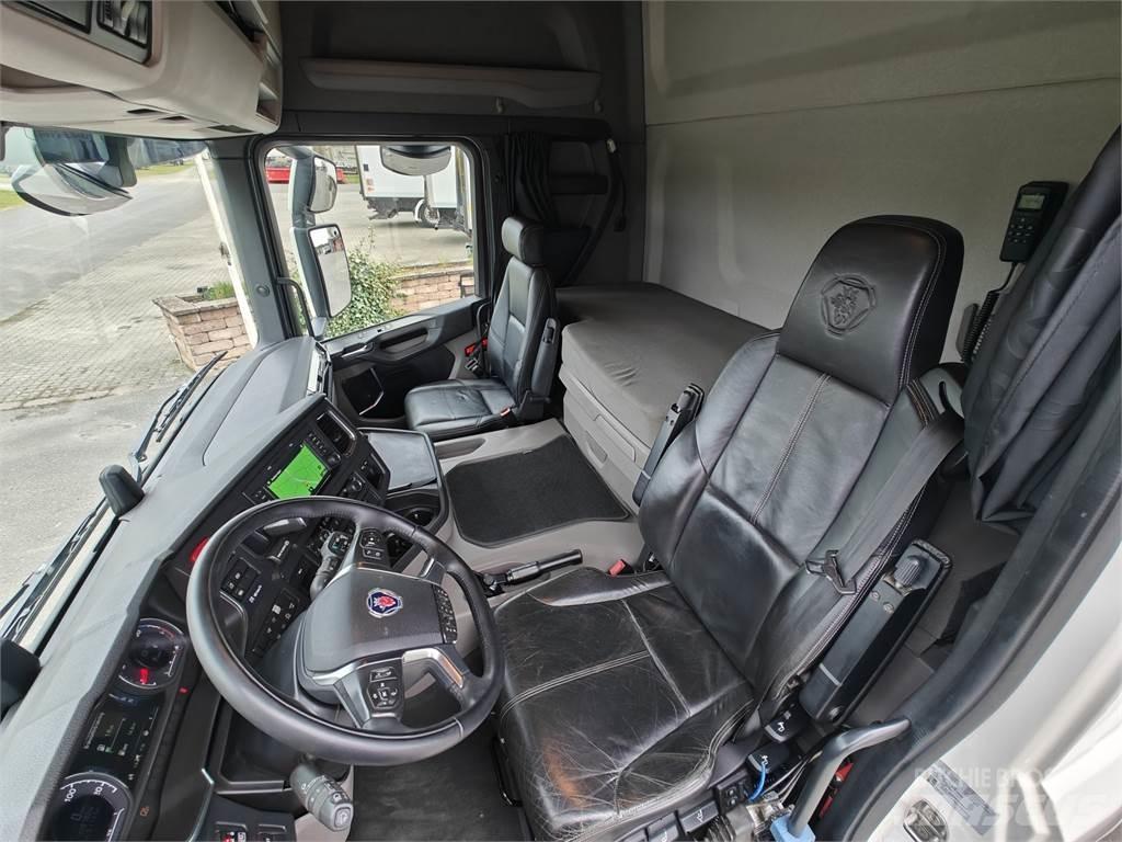 Scania G500 Sunkvežimiai su keliamuoju kabliu