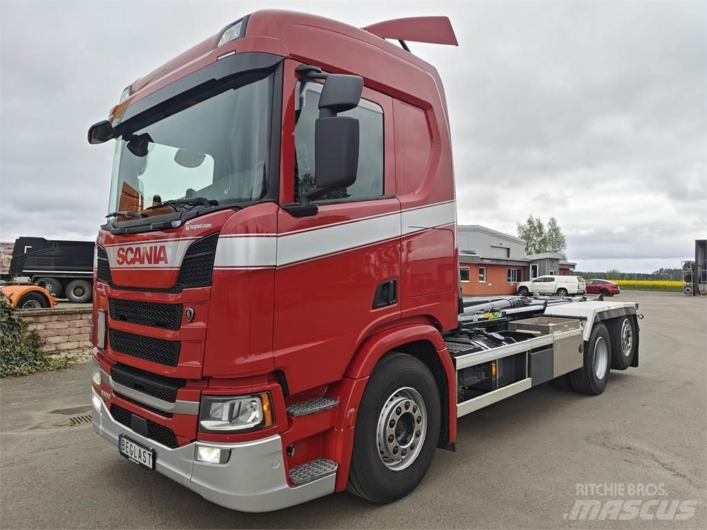 Scania R500 Sunkvežimiai su keliamuoju kabliu