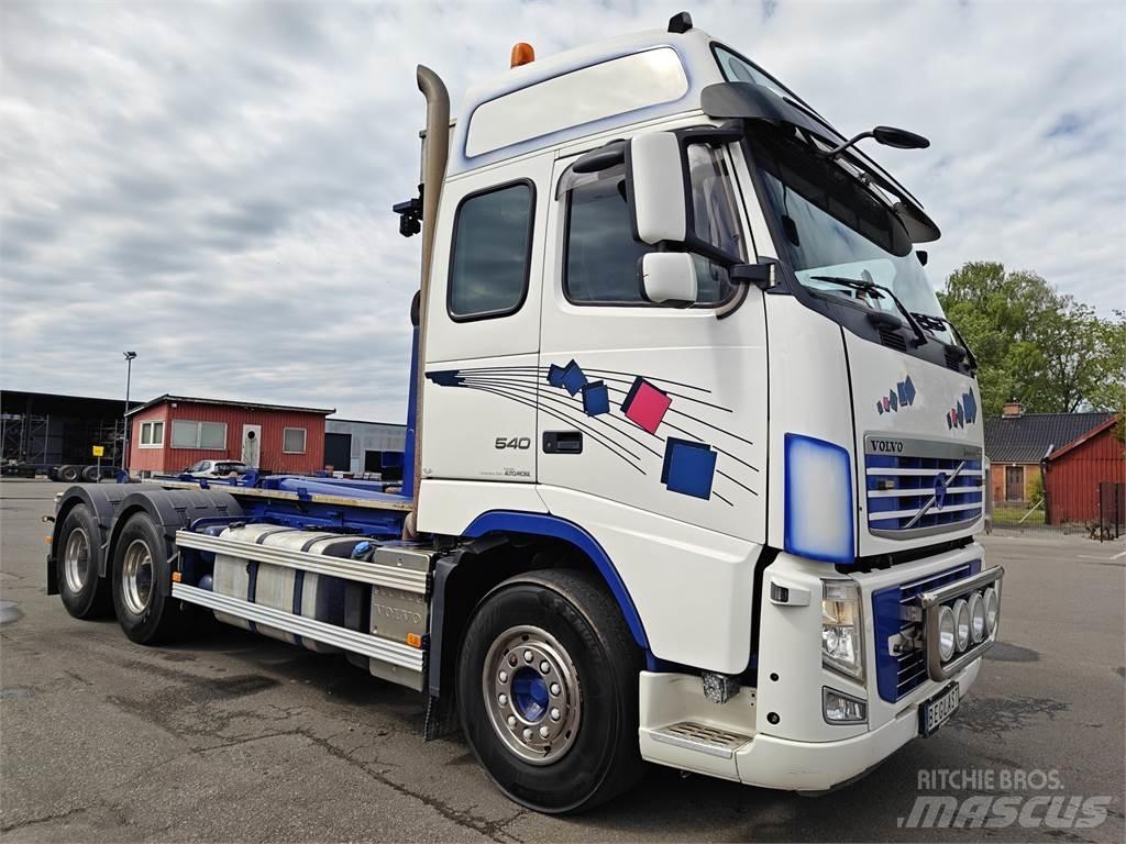 Volvo FH540 Sunkvežimiai su keliamuoju kabliu