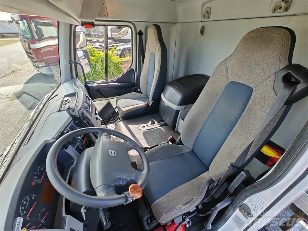 Volvo FL250 Sunkvežimiai su dengtu kėbulu