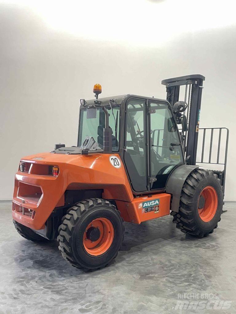 Ausa C351HX4 Visureigiai krautuvai