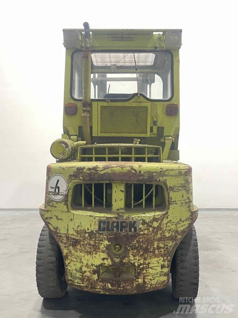 Clark C500-Y100PD Dyzeliniai krautuvai