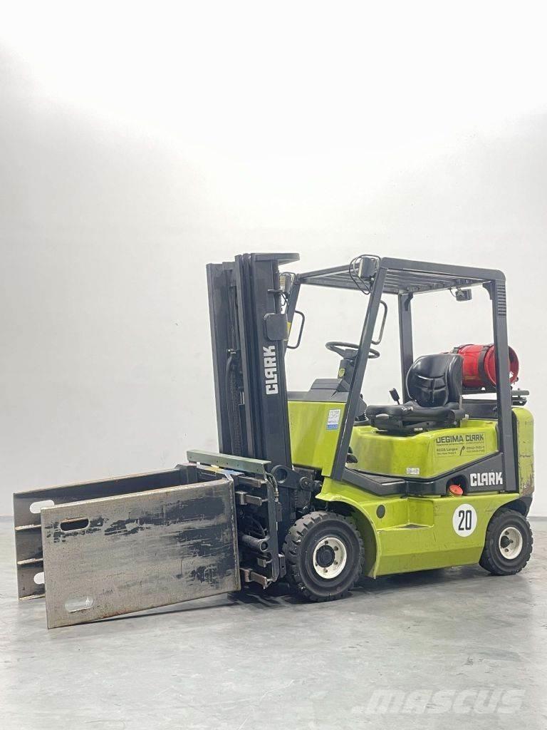 Clark CPG 16 LPG (dujiniai) krautuvai