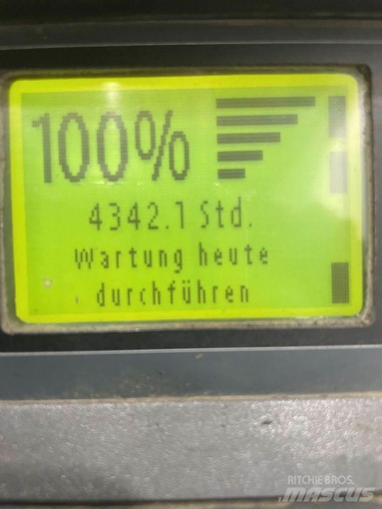 Linde D12AP-133 Rankiniai vėžimėliai