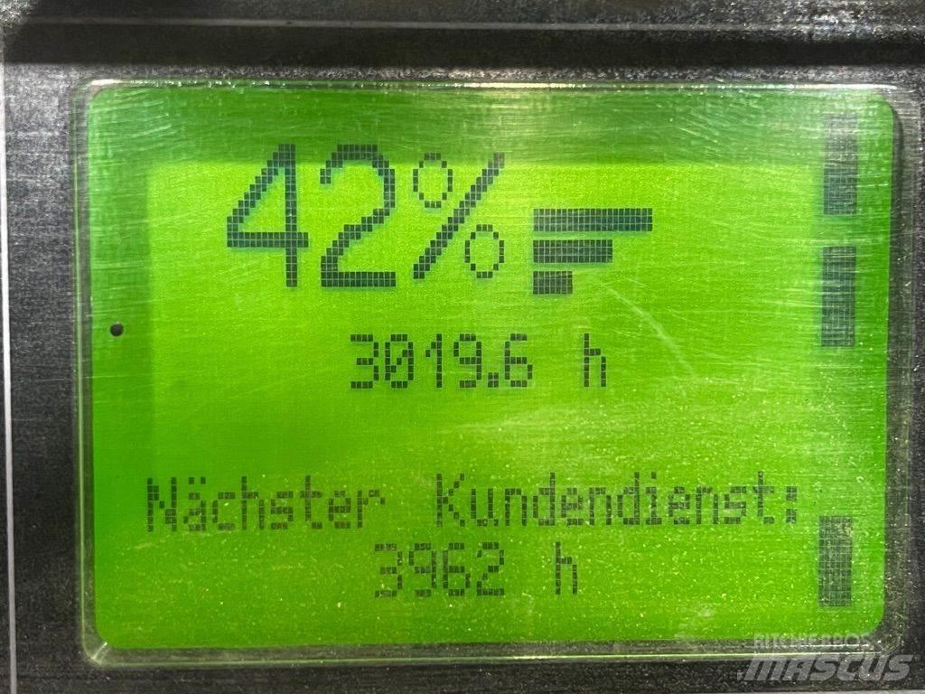 Linde D12HPSP-133 Rankiniai vėžimėliai